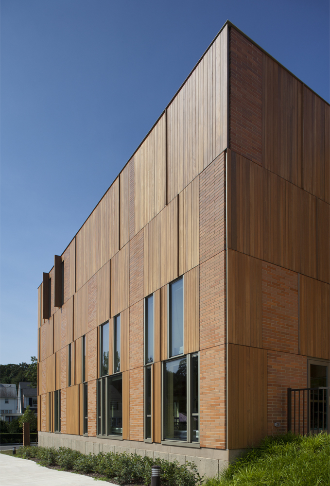 Low maintenance open joint rain screen envelope