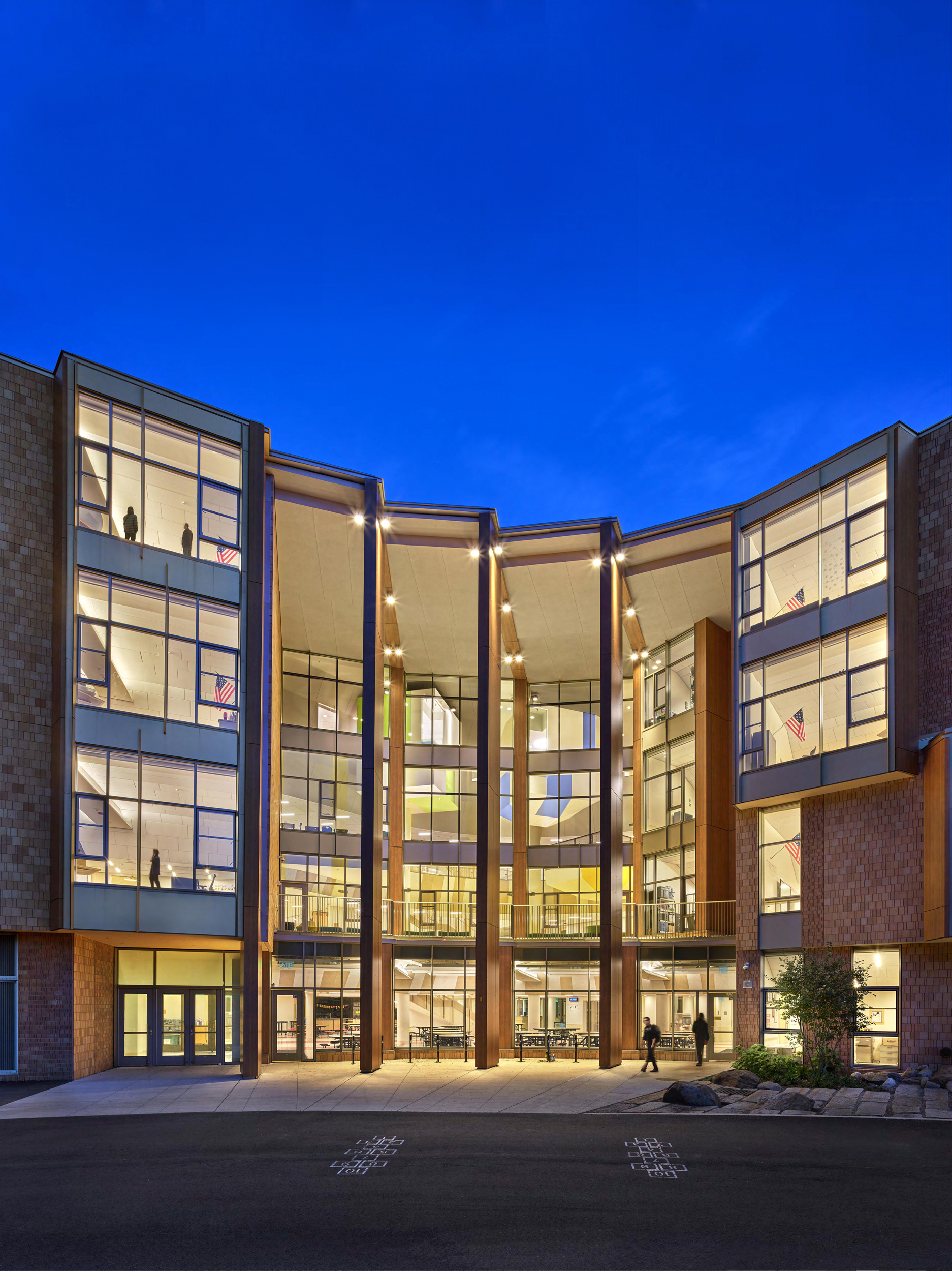 Collaboration Atrium - An Academic 'Playground' for Young Minds